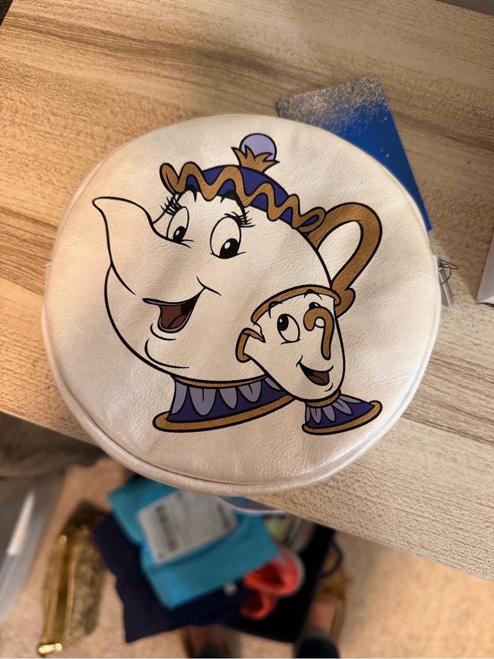 Danielle Nicoles Beauty and the Beast Mrs. Potts & Chip Round White Zip Pouch